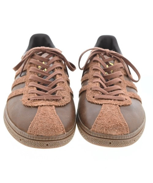 adidas รองเท้าผ้าใบ