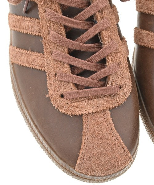 adidas รองเท้าผ้าใบ