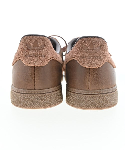 adidas รองเท้าผ้าใบ