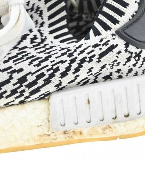 adidas รองเท้าผ้าใบ