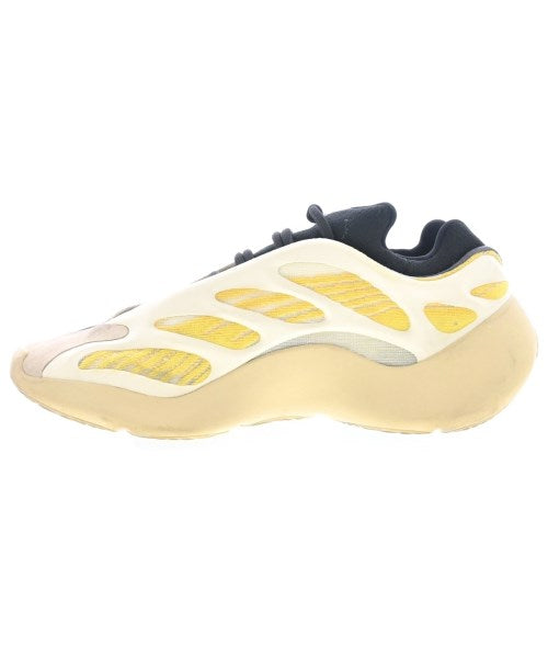 adidas รองเท้าผ้าใบ