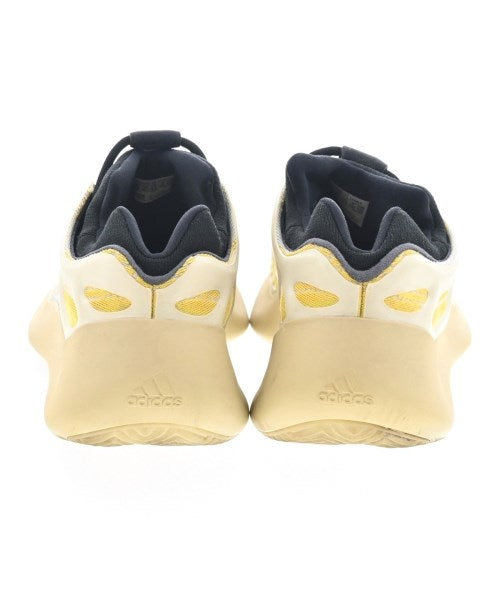 adidas รองเท้าผ้าใบ