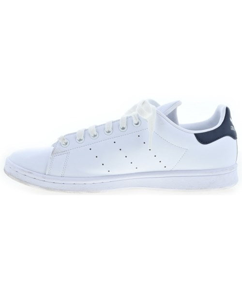 adidas รองเท้าผ้าใบ