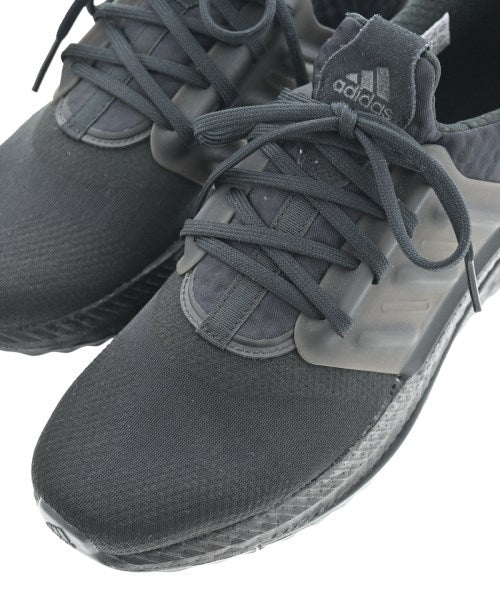 adidas รองเท้าผ้าใบ