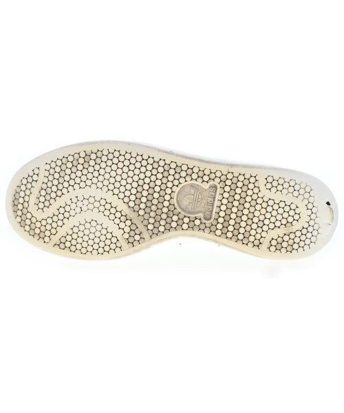 adidas รองเท้าผ้าใบ