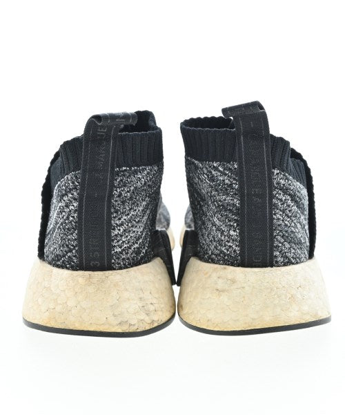 adidas รองเท้าผ้าใบ