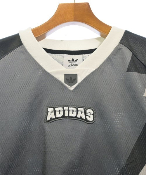 adidas เสื้อยืด/เสื้อท็อปส์