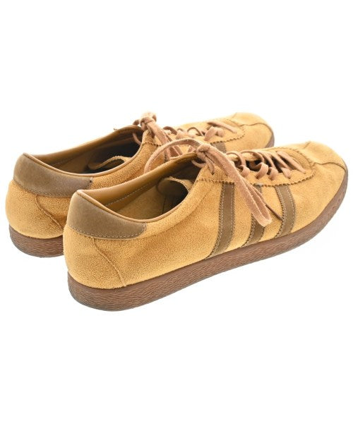 adidas รองเท้าผ้าใบ