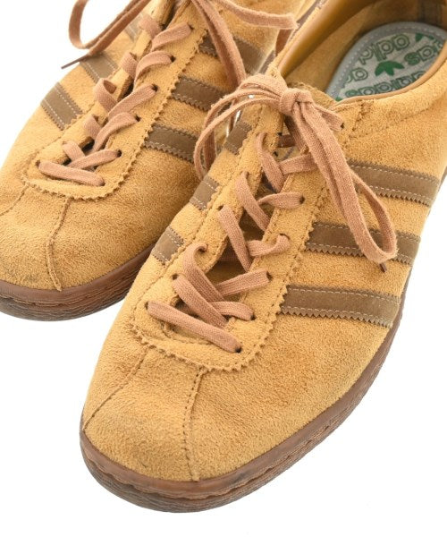 adidas รองเท้าผ้าใบ