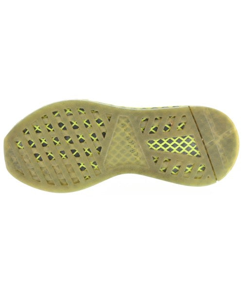 adidas รองเท้าผ้าใบ