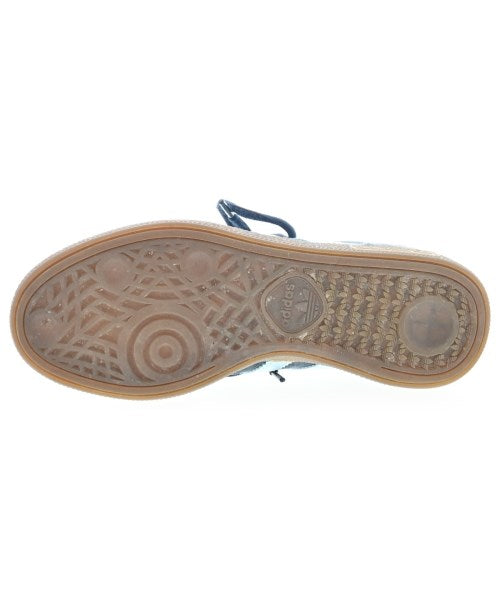 adidas รองเท้าผ้าใบ