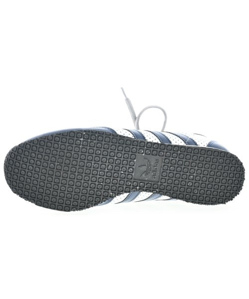 adidas รองเท้าผ้าใบ