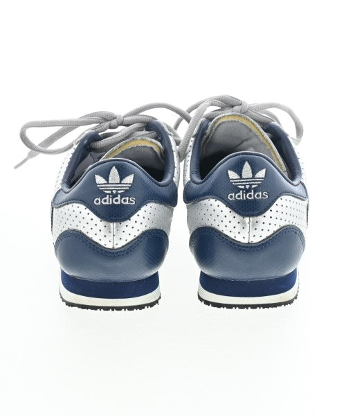 adidas รองเท้าผ้าใบ