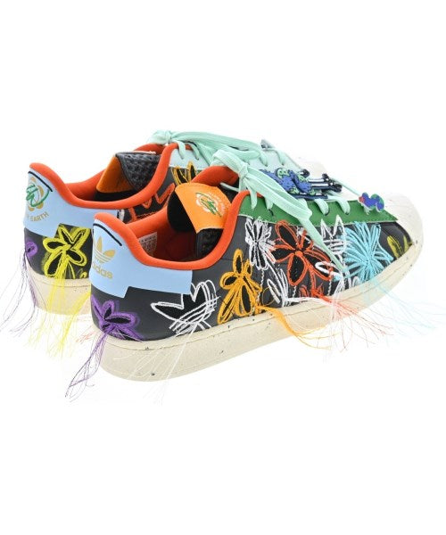 adidas รองเท้าผ้าใบ