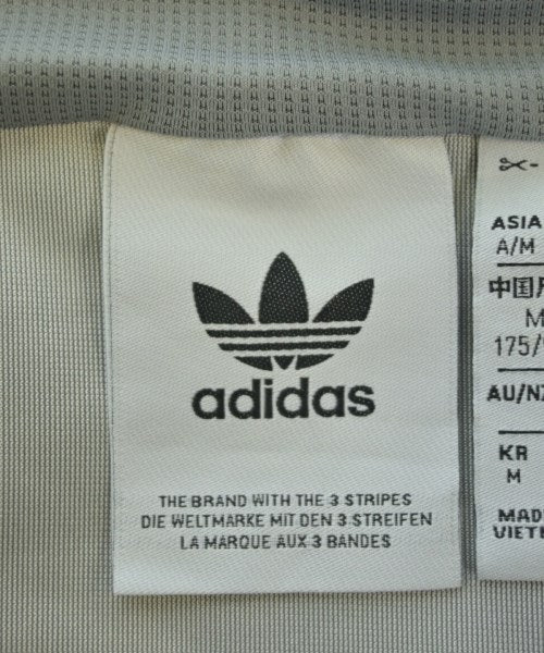 adidas เสื้อยืด/เสื้อท็อปส์