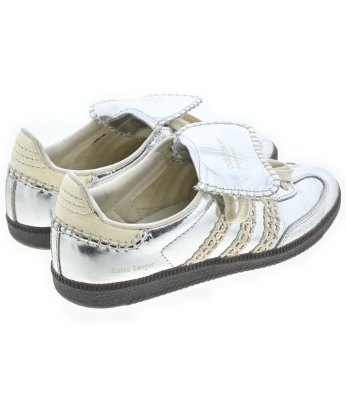 adidas รองเท้าผ้าใบ