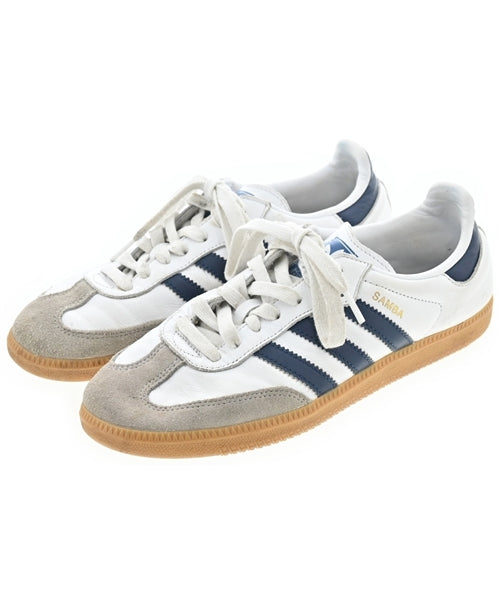 adidas รองเท้าผ้าใบ