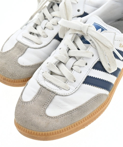 adidas รองเท้าผ้าใบ