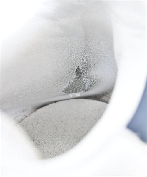 adidas รองเท้าผ้าใบ