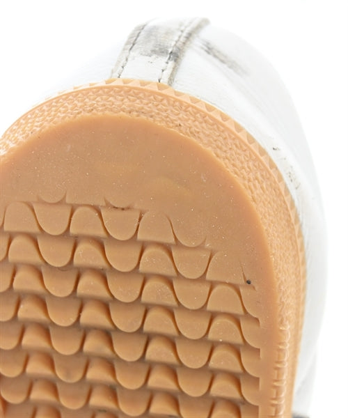 adidas รองเท้าผ้าใบ