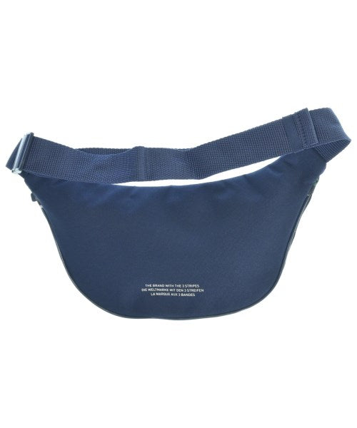 adidas กระเป๋าสะพาย