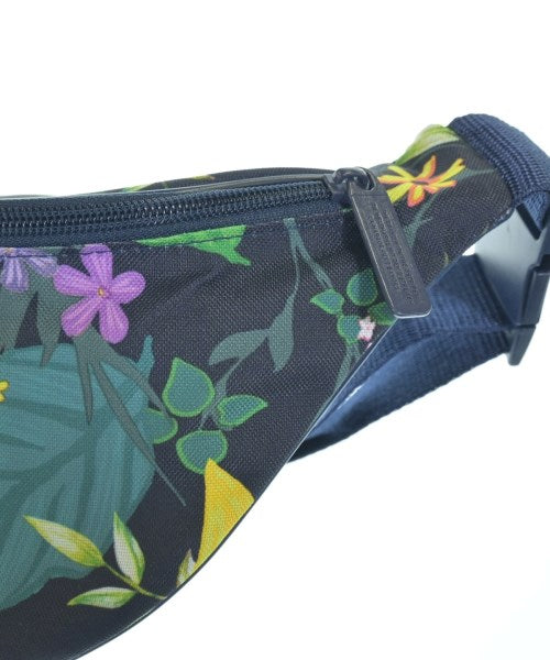 adidas กระเป๋าสะพาย