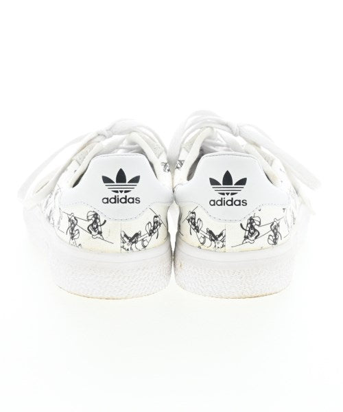 adidas รองเท้าผ้าใบ