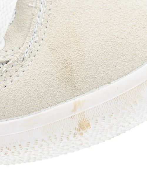 adidas รองเท้าผ้าใบ