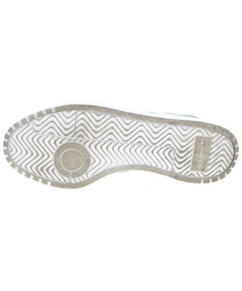 adidas รองเท้าผ้าใบ