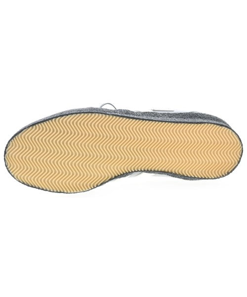 adidas รองเท้าผ้าใบ