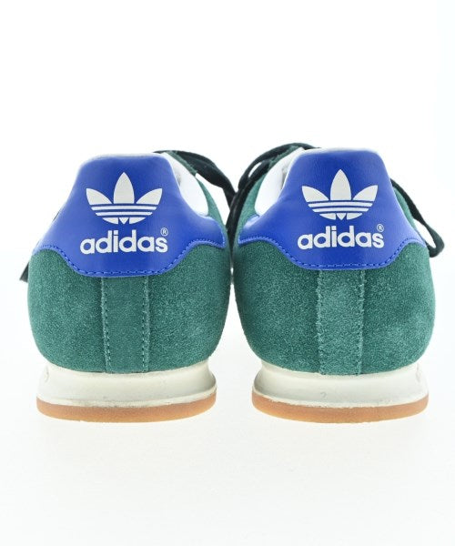 adidas รองเท้าผ้าใบ