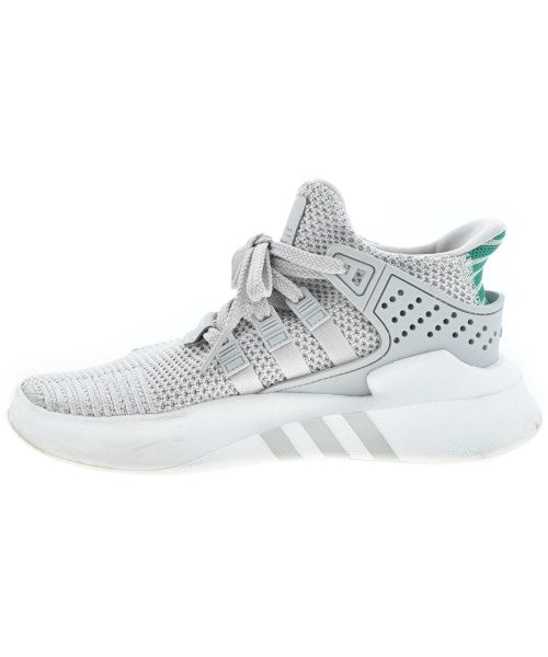 adidas รองเท้าผ้าใบ