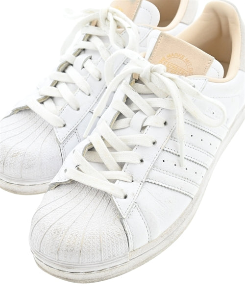 adidas รองเท้าผ้าใบ