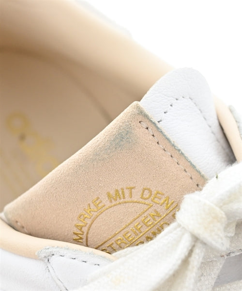 adidas รองเท้าผ้าใบ