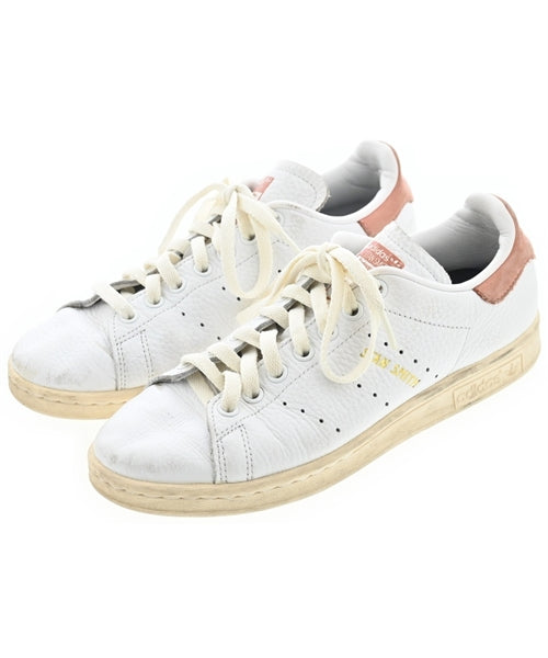 adidas รองเท้าผ้าใบ