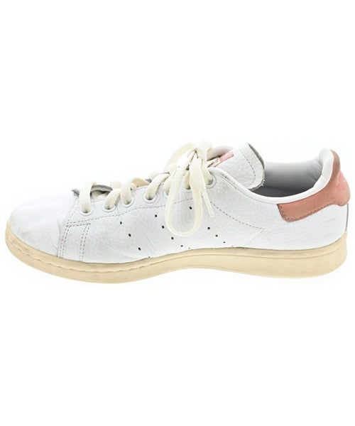 adidas รองเท้าผ้าใบ