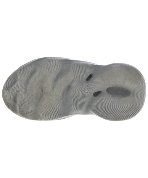 adidas รองเท้า อื่น