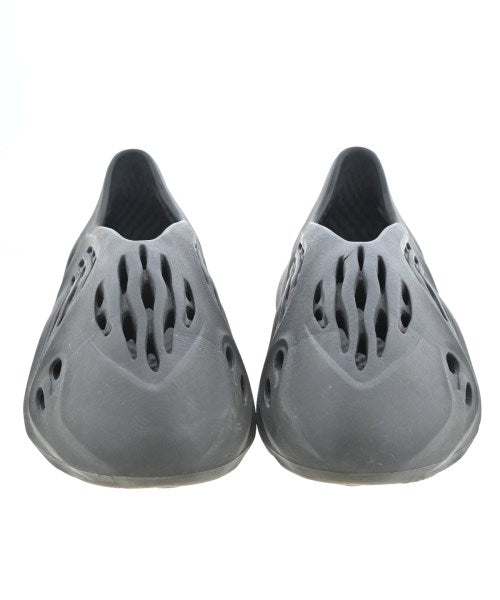 adidas รองเท้า อื่น