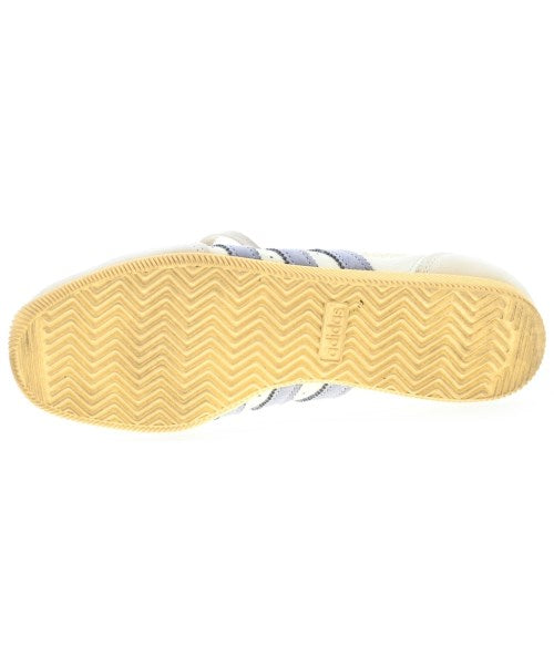 adidas รองเท้าผ้าใบ