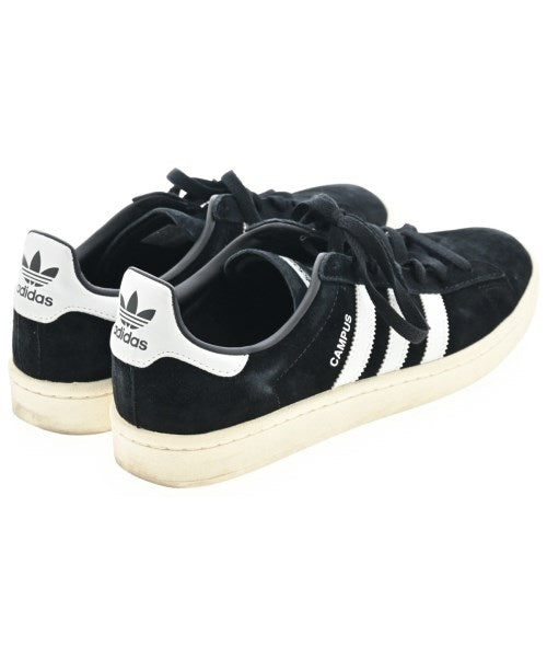 adidas รองเท้าผ้าใบ