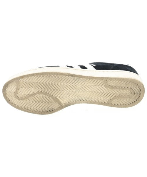adidas รองเท้าผ้าใบ