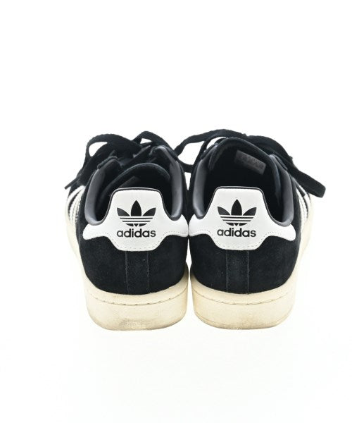 adidas รองเท้าผ้าใบ