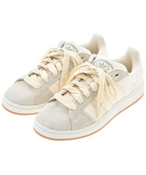 adidas รองเท้าผ้าใบ