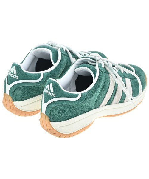 adidas รองเท้าผ้าใบ