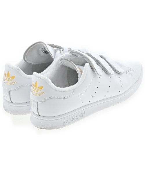 adidas รองเท้าผ้าใบ