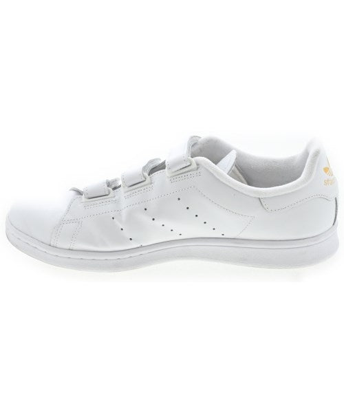 adidas รองเท้าผ้าใบ