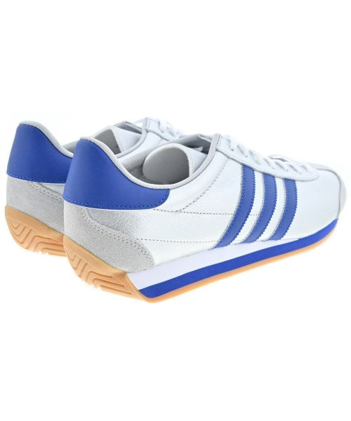 adidas รองเท้าผ้าใบ