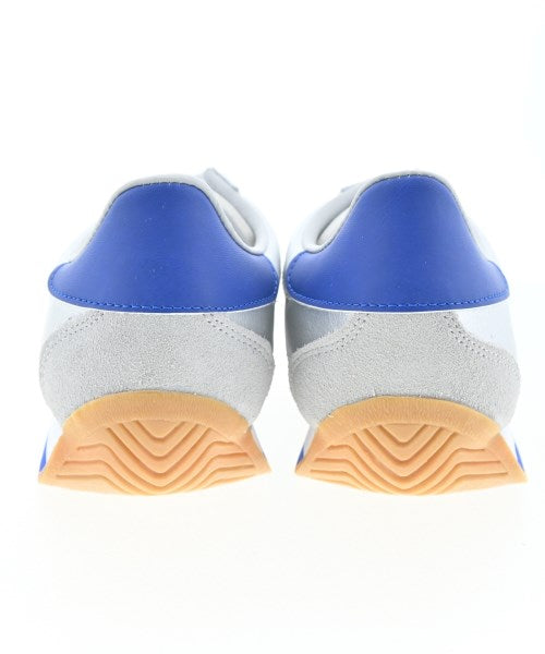 adidas รองเท้าผ้าใบ