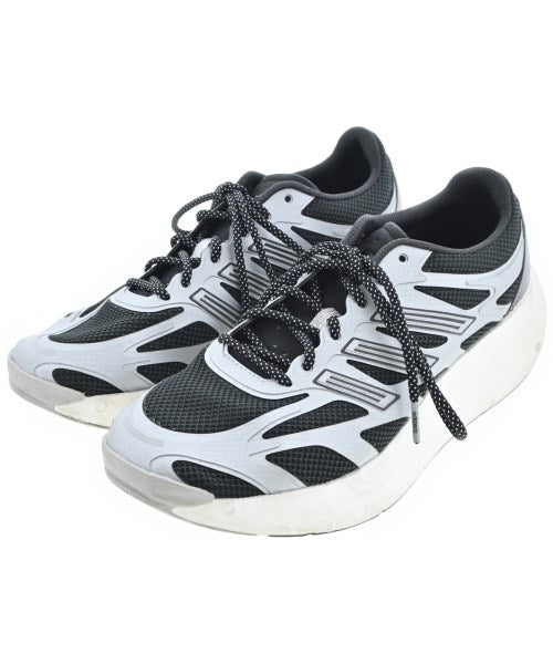 adidas รองเท้าผ้าใบ
