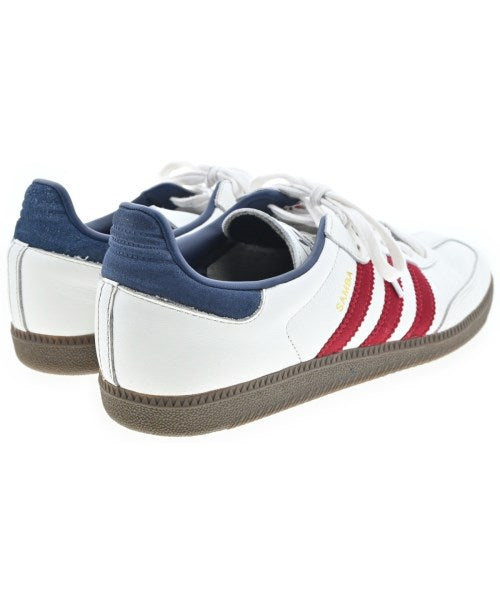 adidas รองเท้าผ้าใบ
